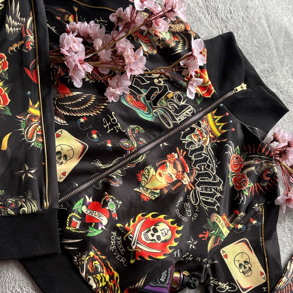 Ed Hardy Black and Red Graphic Jacket - Picture 2 of 8